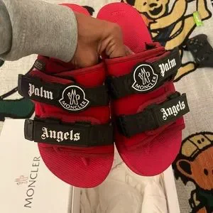 Moncler x Palm Angels 9/10 condition worn maybe a total of 5times size 41 or 8us Moncler x Palm Angels velour zip up Mens Size Medium $240  main image 4